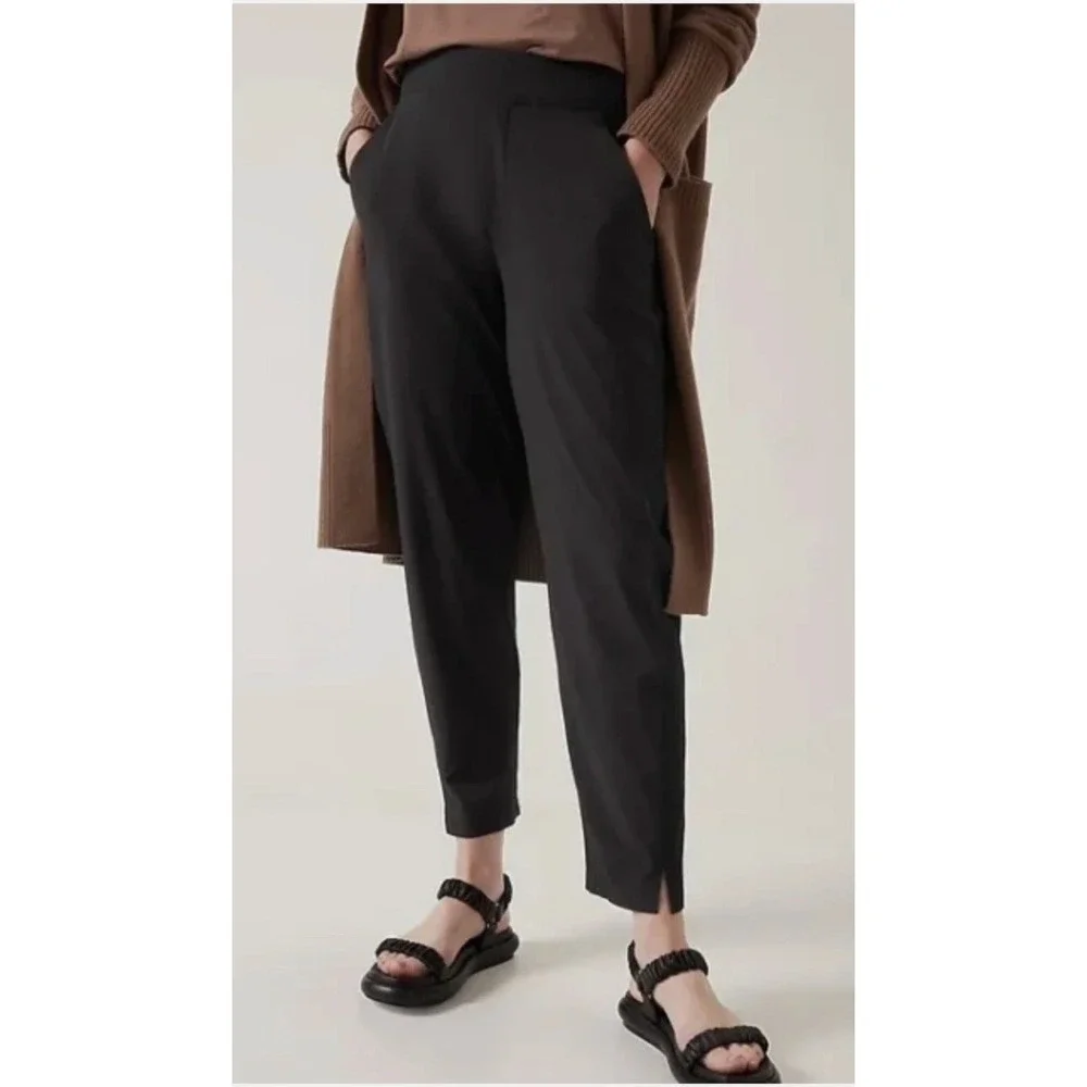 ATHLETA Brooklyn Ankle Pant Black Pants 10 Stretch Tapered Travel #198671 $99 - Picture 1 of 12